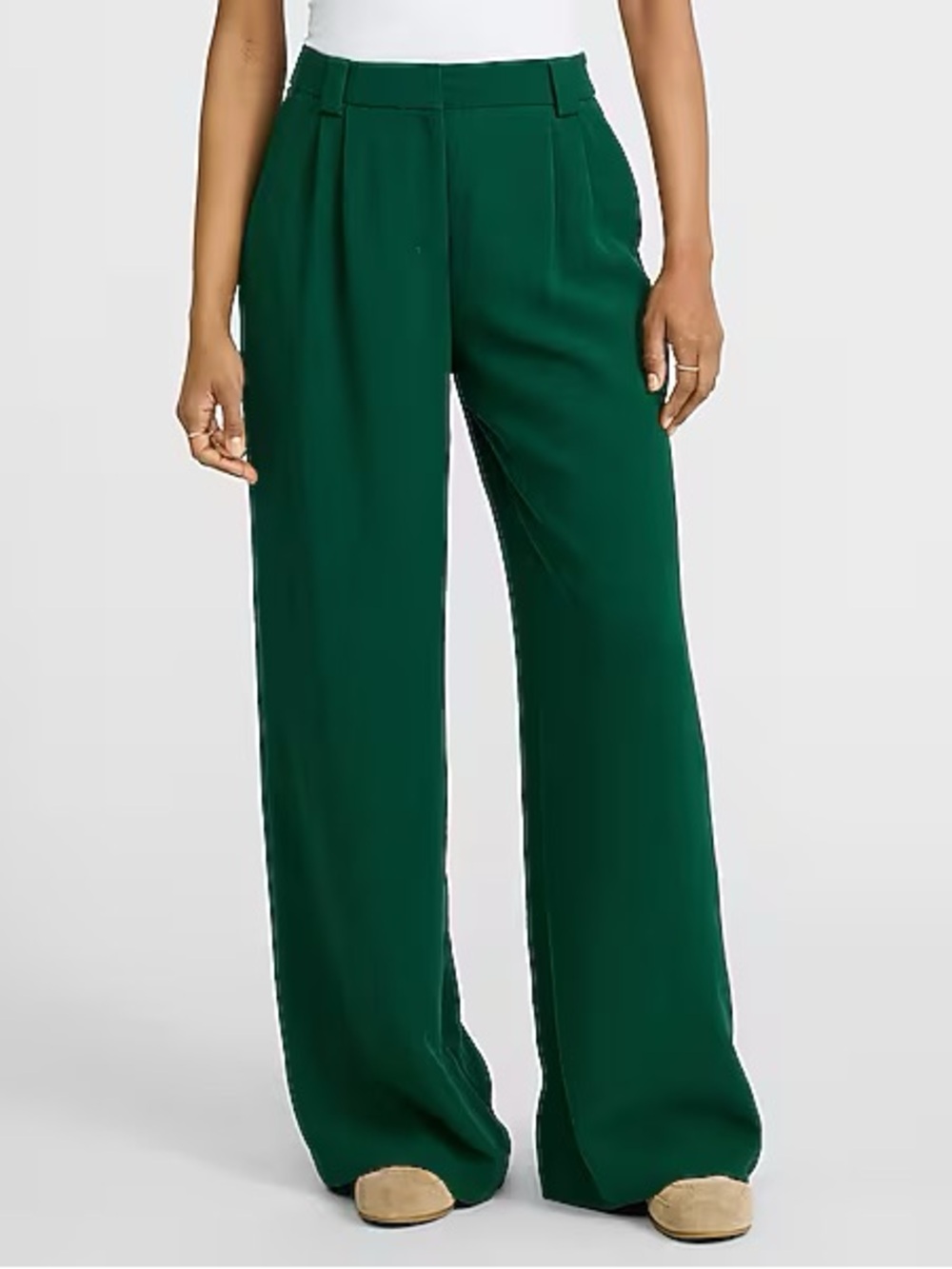NWT Signature Crepe High Waisted Relaxed Trouser